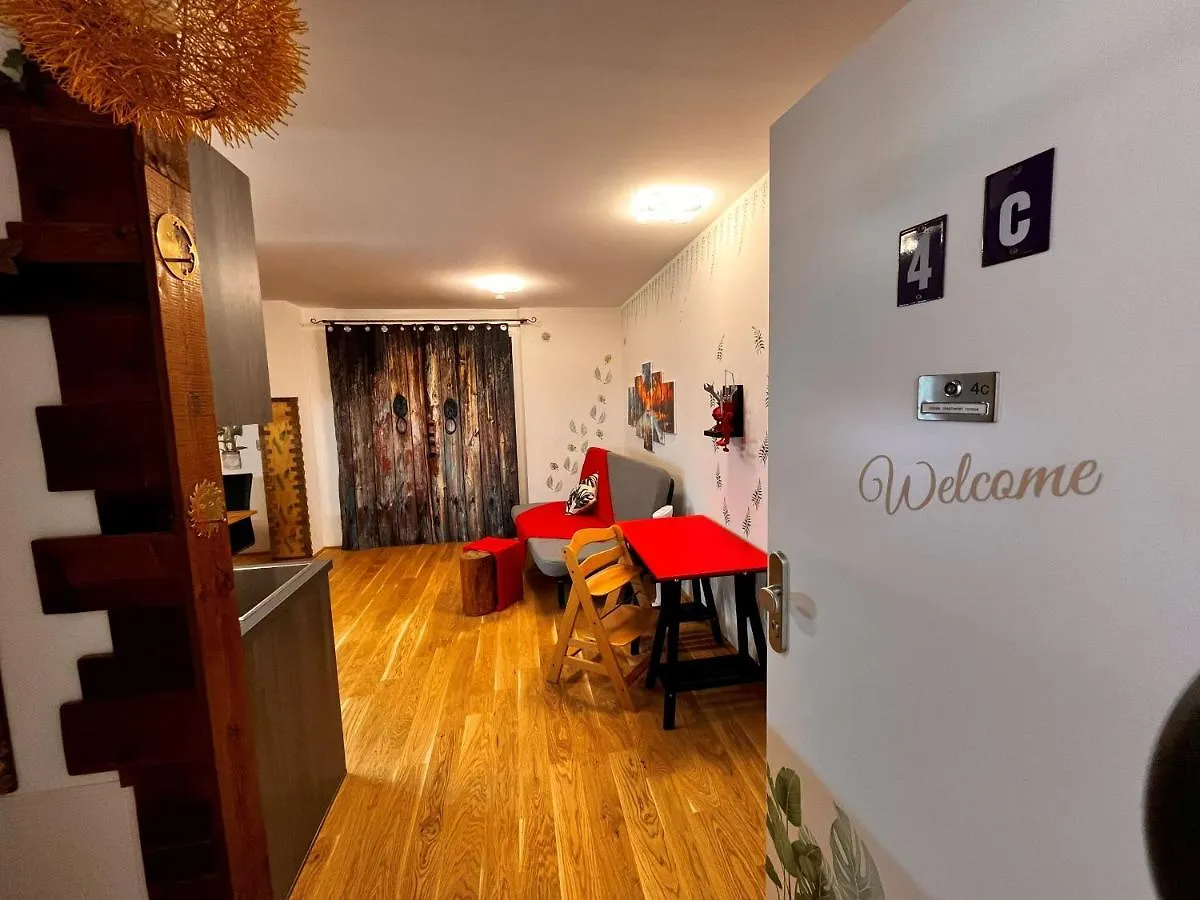 Cosy Design Apartment Viena 0*,